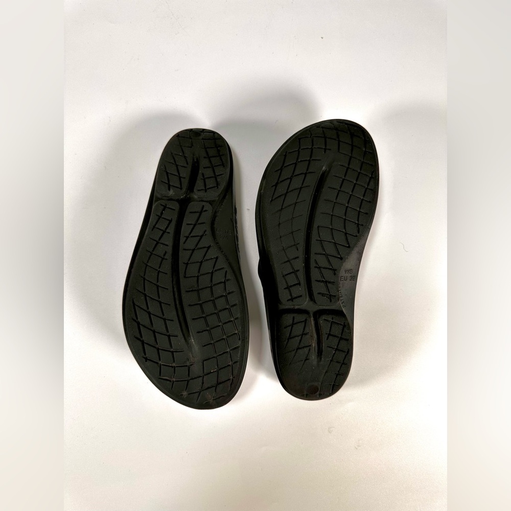 OOFOS Oolala Luxe Recovery Women’s Flip-flop/Sandals - Picture 10 of 10